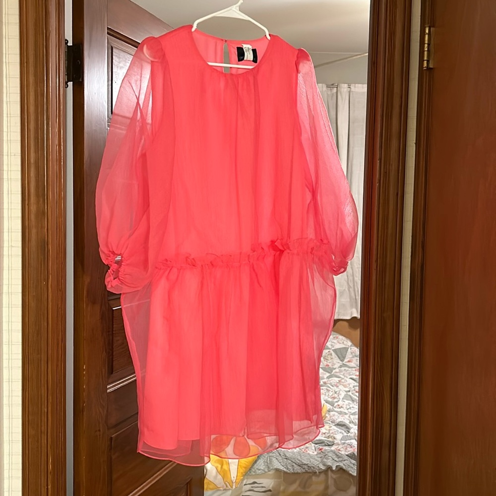 Beautiful Cynthia Rowley tallulah pink dress. Size M.